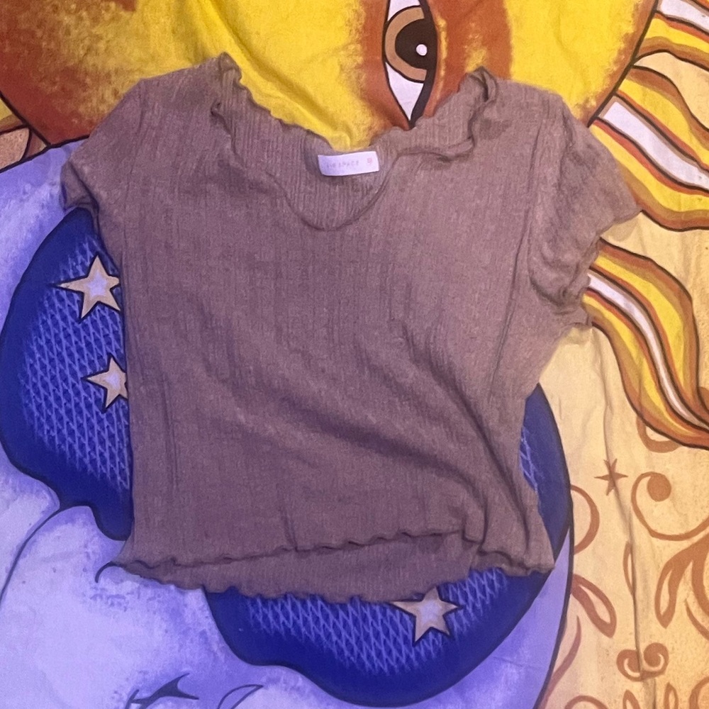 Air space brown crop top